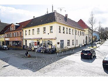 S19-03-091: Wilhelm-Loewe-Straße 33
							39240 Calbe (Saale)