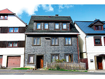 P24-02-012: Rudolstädter Straße 56
		98744 Schwarzatal
