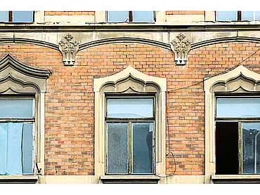 D26-02-038: Limbacher Straße 8
							09113 Chemnitz