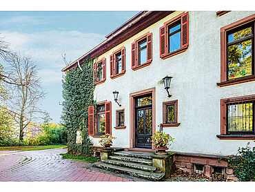 W22-04-013: Industriestraße 2 und 8
							67304 Eisenberg (Pfalz)