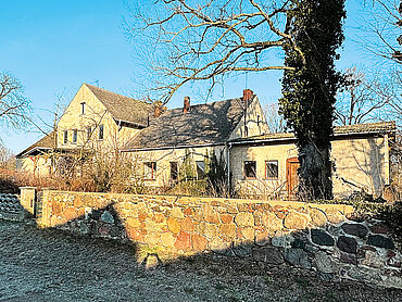 D26-02-048: Lindenstraße 13
							15848 Beeskow