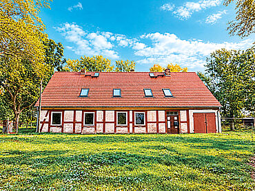 N26-04-018: Remershof 3
							17159 Dargun