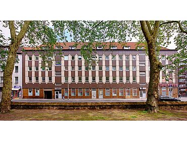 W26-02-016: Wanheimer Straße 78/ Rheinhauser Straße 199-203
							47053 Duisburg
